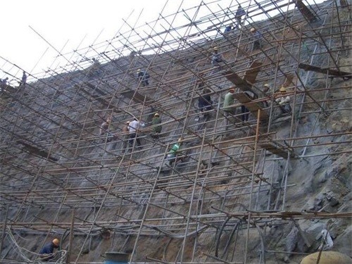 若尔盖公路桩基检测
